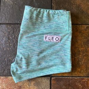 Fleo Original Shorts Mint size small